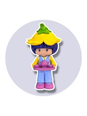 Strawberry Shortcake Mini Action Figure Toy: Almond Tea, 3 in.